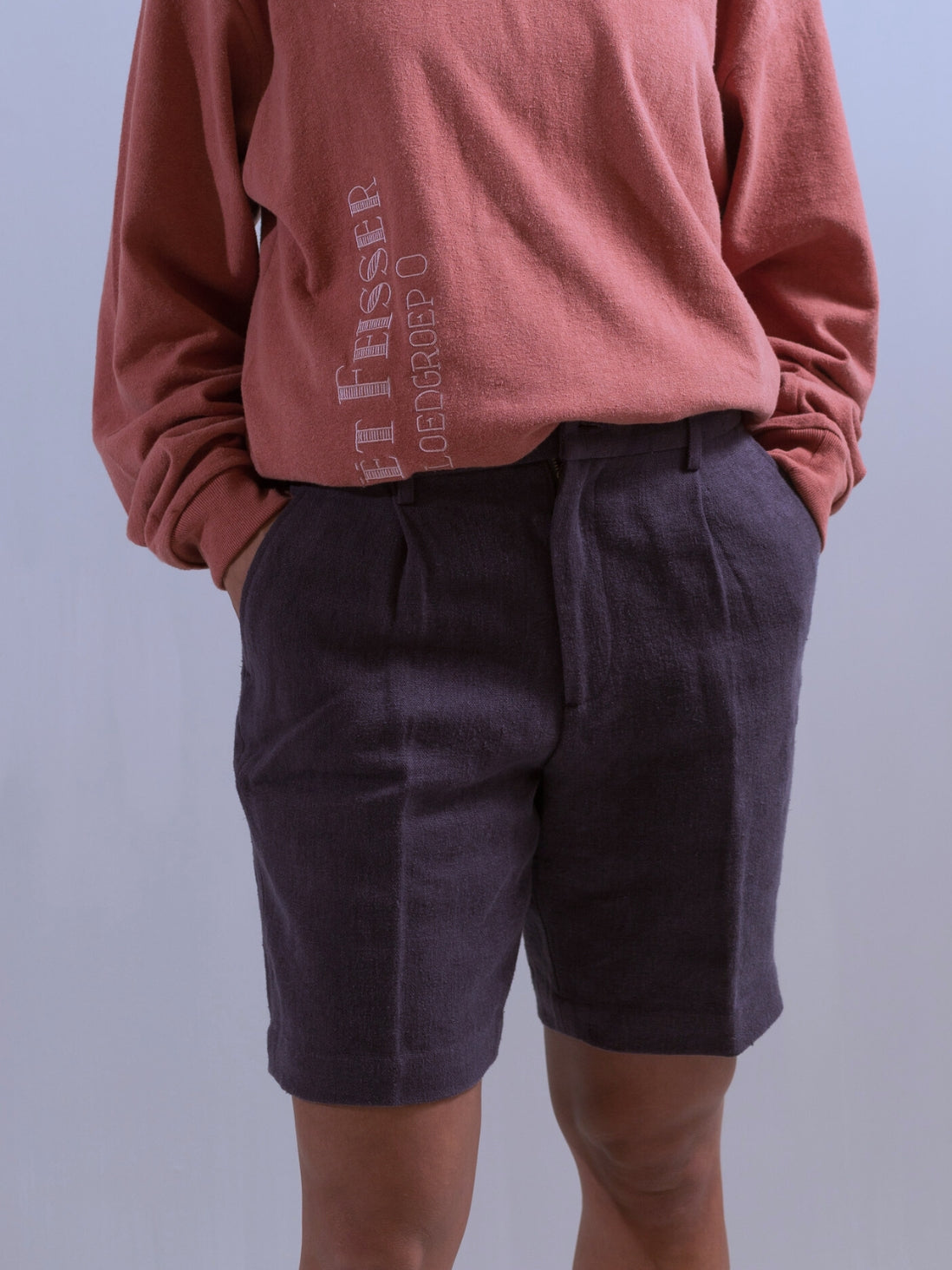 00008 PLEATED SHORTS - GARMENT-DYED W/ NATURAL DYES - PLUM PURPLE